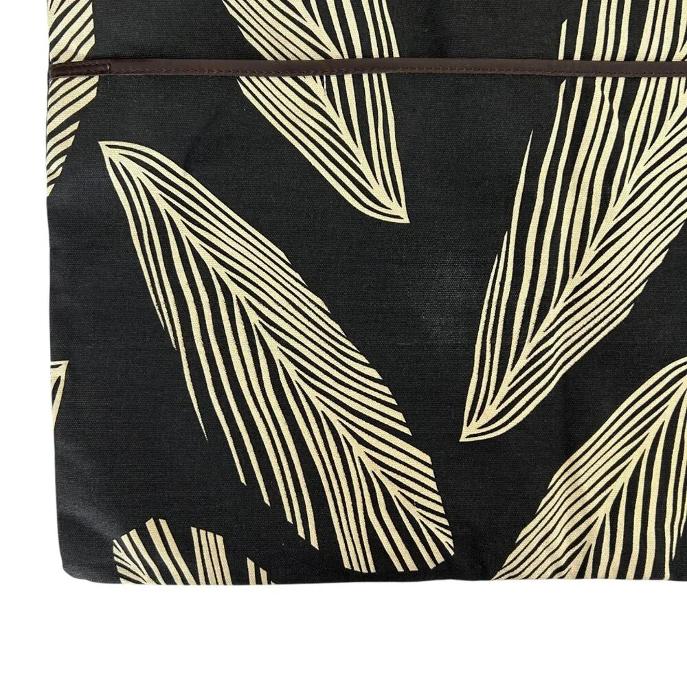 BCBGMaxAzria Palm Leaf Flat Tote Bag NWT